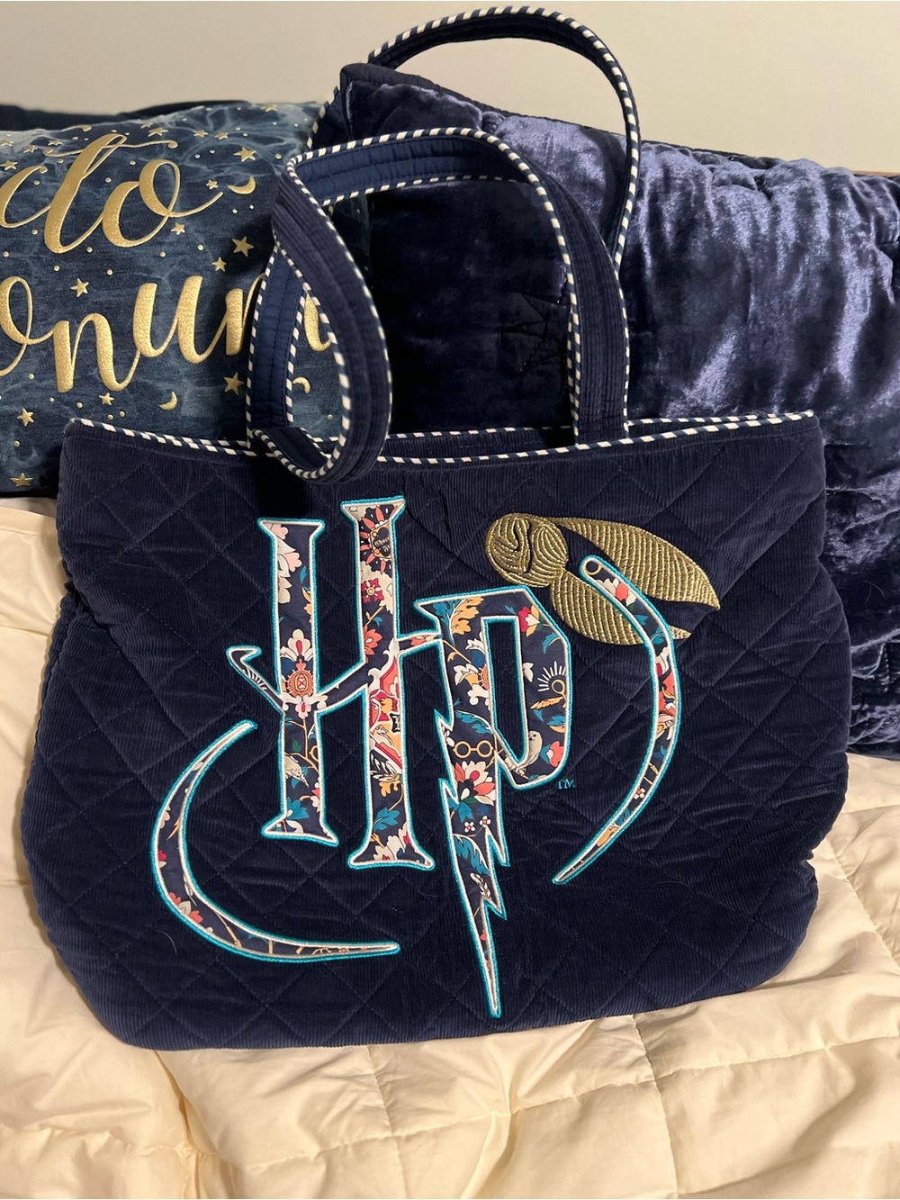 🦉 Harry Potter Velvet Quilted Vera Bradley Tote